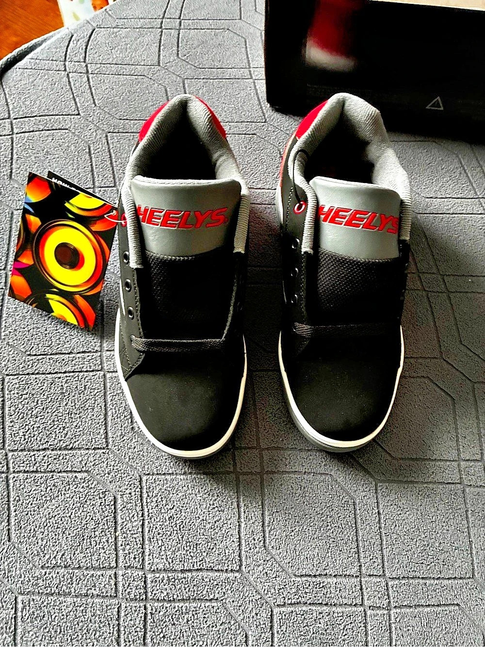 Heelys Propel 2.0 Black & Red Kids Sneakers US 7 NWT